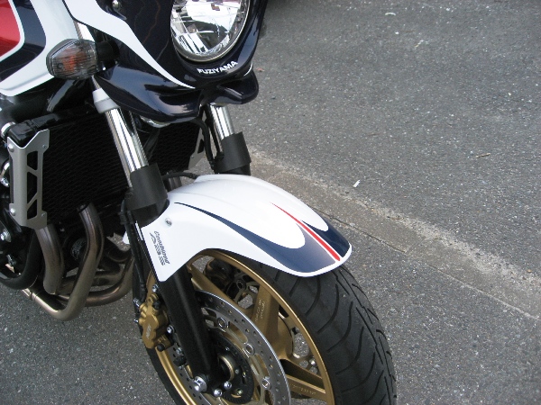FUZIY@CB1300SF@E